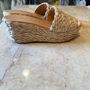 Women's Tan Woven Platform Mules